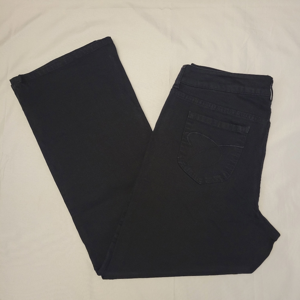 Chico’s Platinum Jeans Black Chico's Size 2.5 Reg (L) - Picture 3 of 9